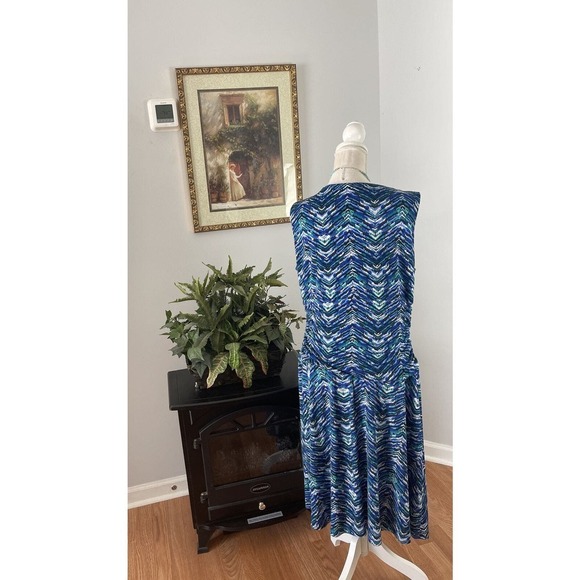 Nine West Dress Women's 16 Sleeveless V-Neck Partially Lined Blue Stretch - Picture 5 of 12